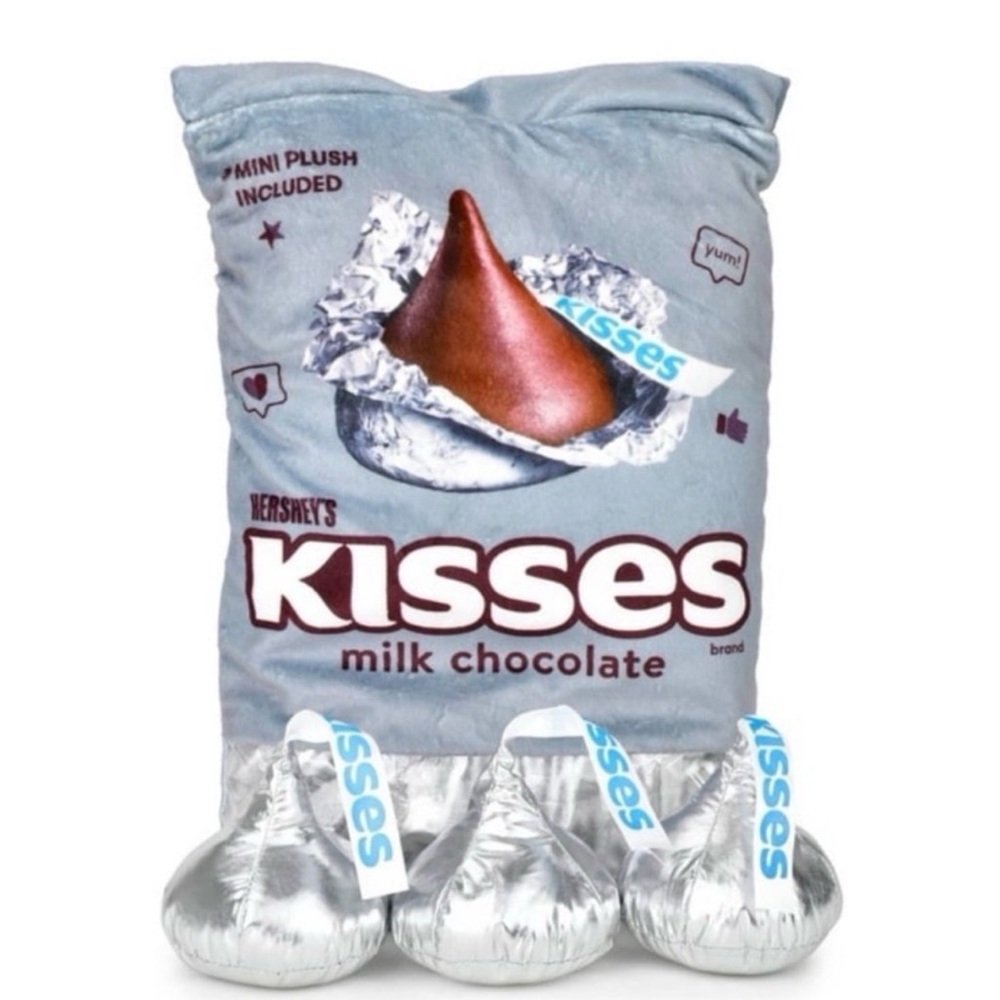 HERSHEYS KISSES MILK CHOCOLATE NOVELTY PLUSH PULLOW